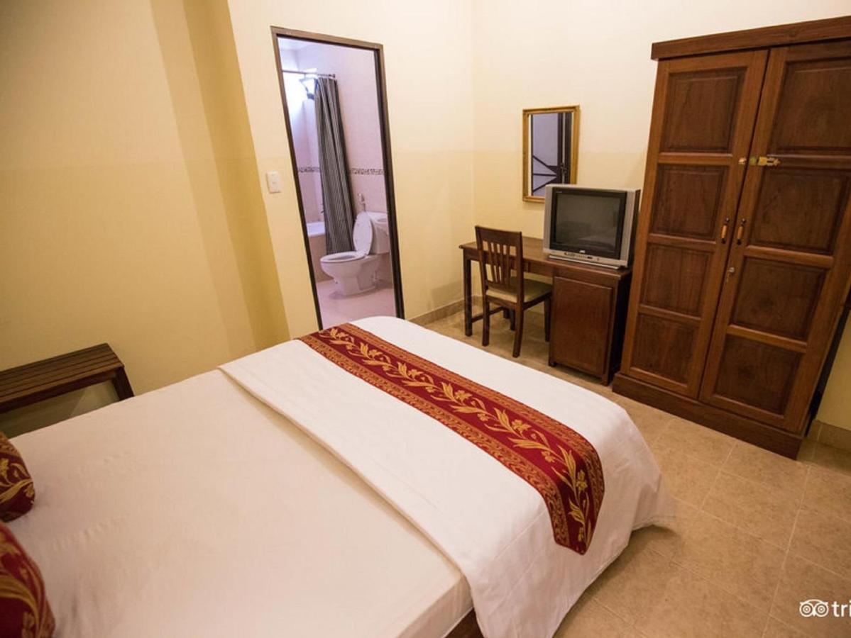 Caroline Hotel Ho Chi Minh City Exterior photo
