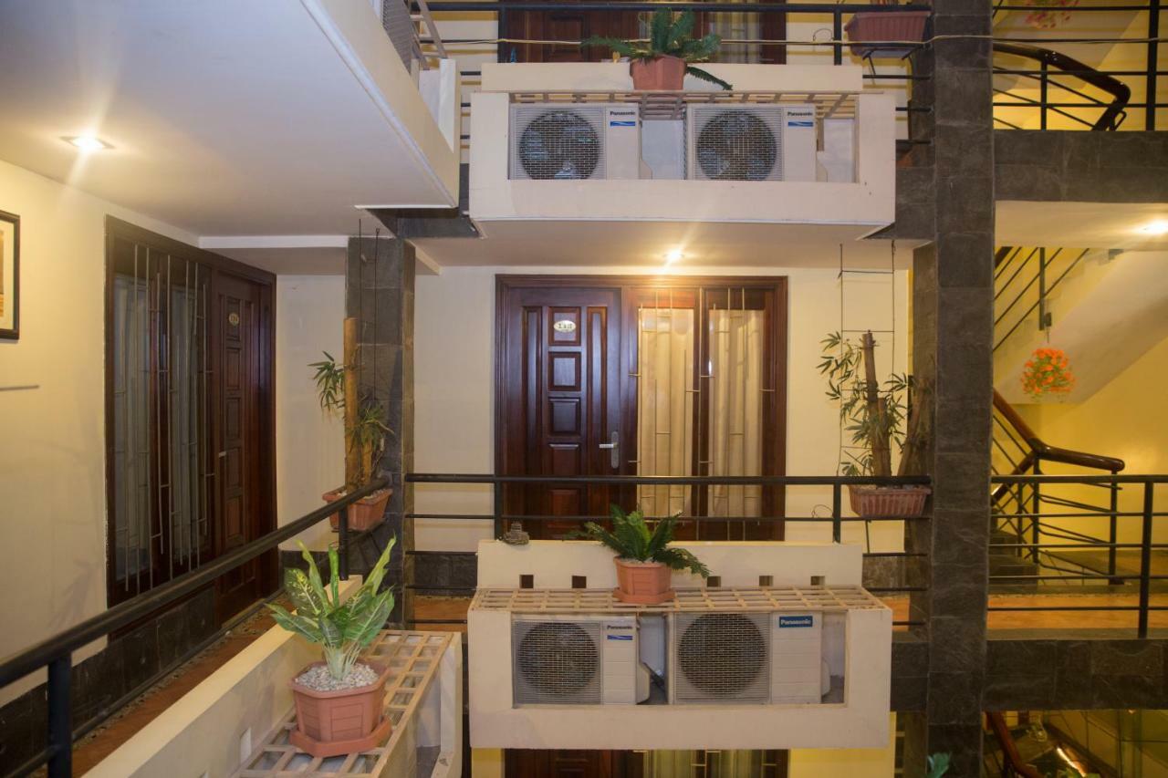 Caroline Hotel Ho Chi Minh City Exterior photo