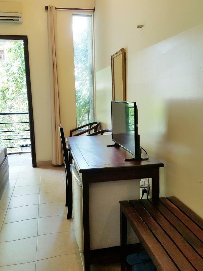 Caroline Hotel Ho Chi Minh City Exterior photo